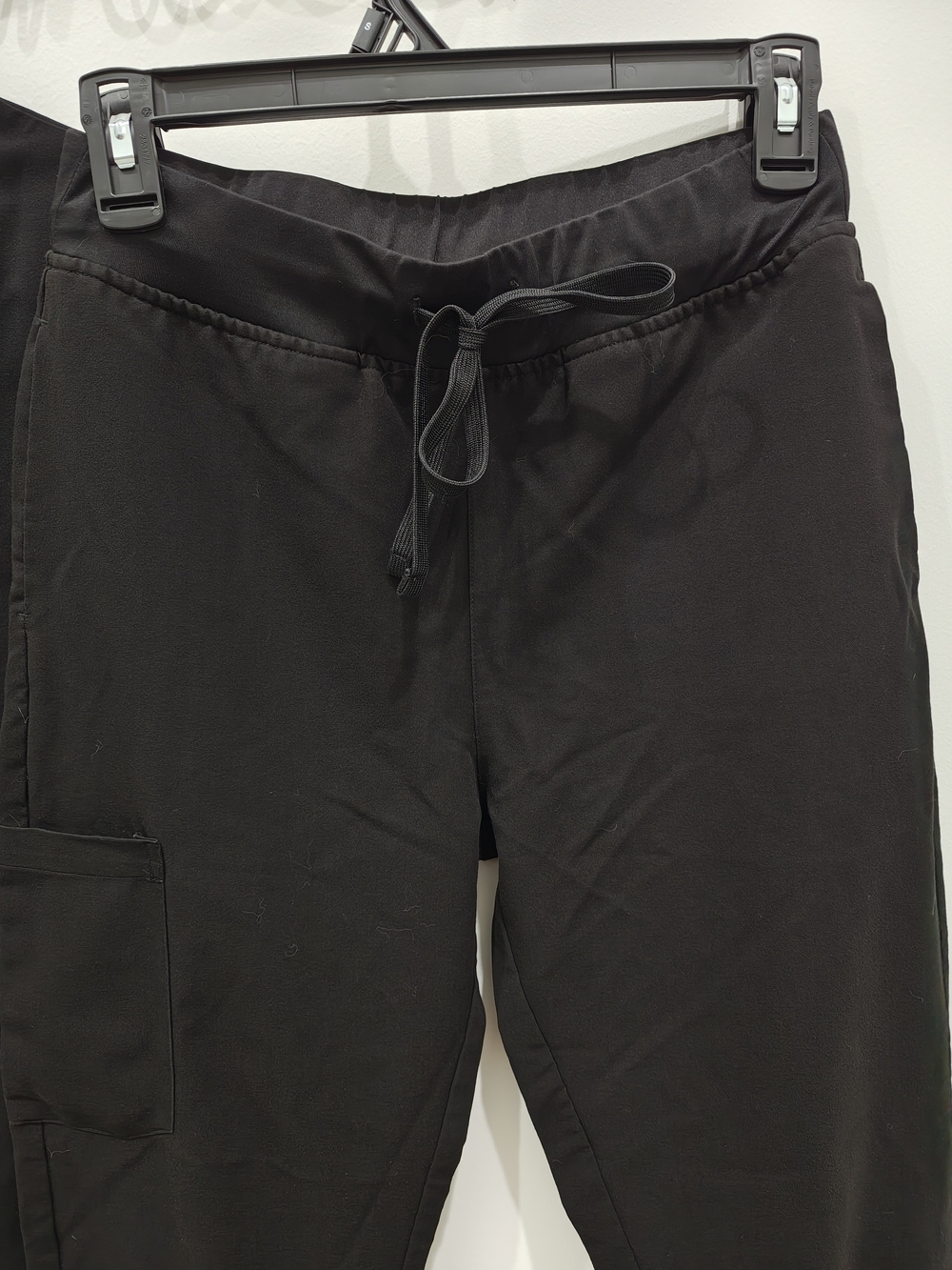 P-XS And XXS Mandala Black Scrub Set Top with Matching Jogger Pants - Picture 6 of 8